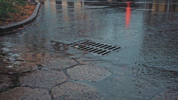 Cost of Commercial Drainage Service in Warren