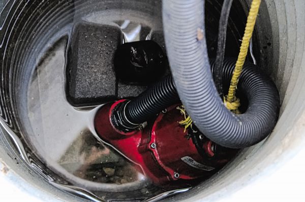Submersible Sump Pump Service in Warren